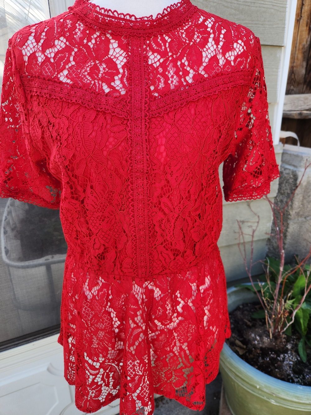 Red Lace Short-Sleeve Peplum Blouse